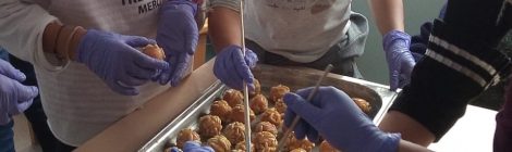 Fem panellets amb els avis i àvies de l'Hospital de Dia - 6è de Primària - 30 octubre