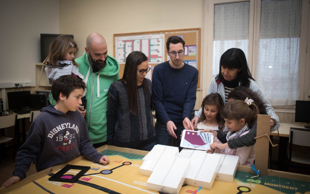 L’AMPA de l’escola fa entrega de 16 Ipads per als alumnes del centre